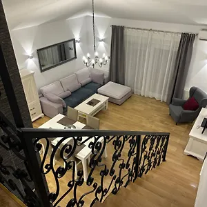 Luxury Zola Lägenhet
